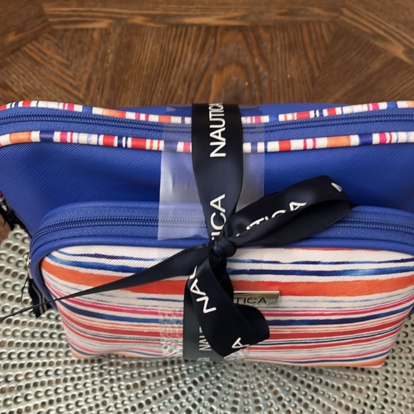 Selling Nautcia make up bag - Picture 3 of 3